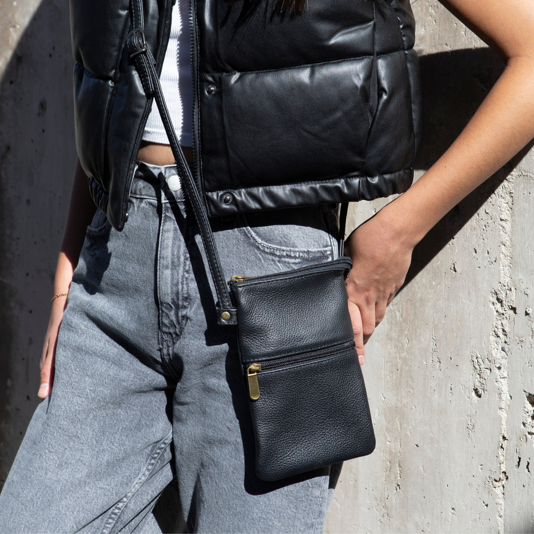 Elegant Black Tati Wallet