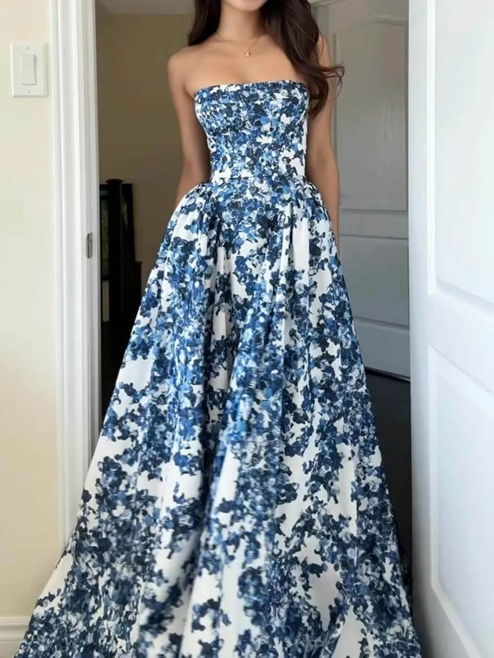 Aitana | Elegant Floral Dress