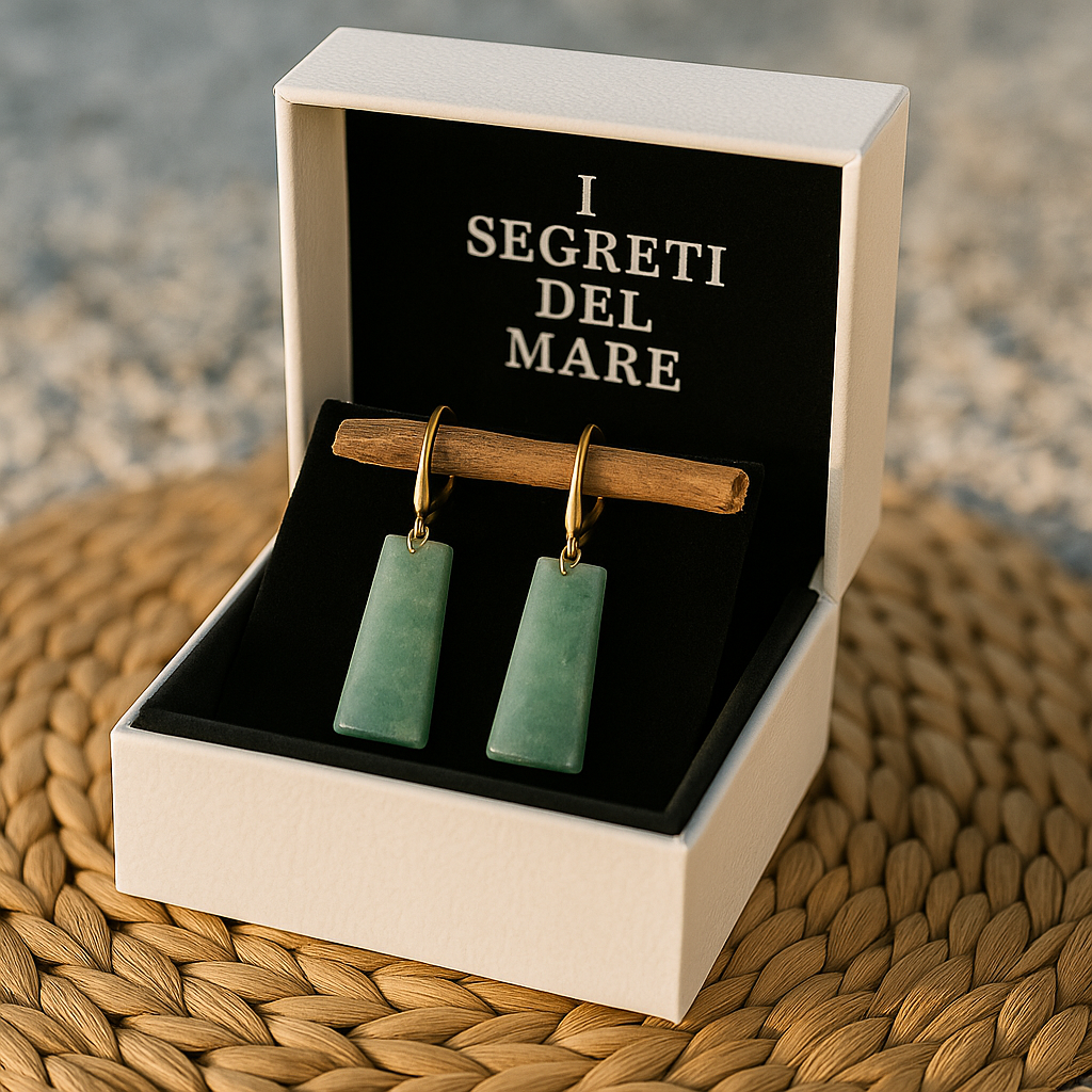 Eliora – Aqua Earrings in Emerald Green