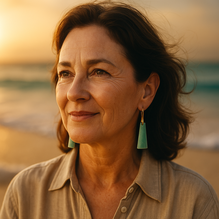 Eliora – Aqua Earrings in Emerald Green