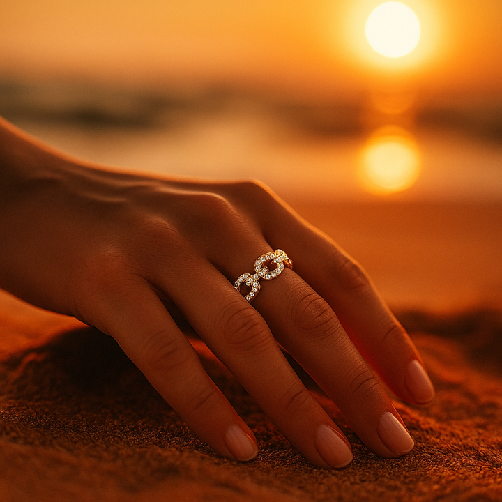 Delia | Elegant Golden Zirconia Ring