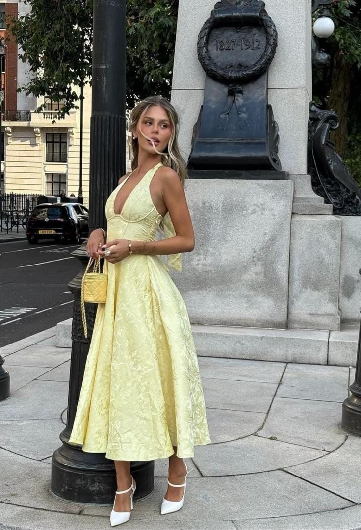 Agnes | Vintage-Inspired Romantic Midi Dress