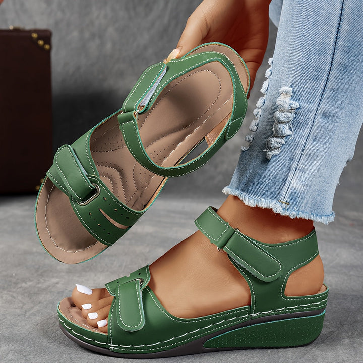 Zoë™ | Chic Modern Sandals