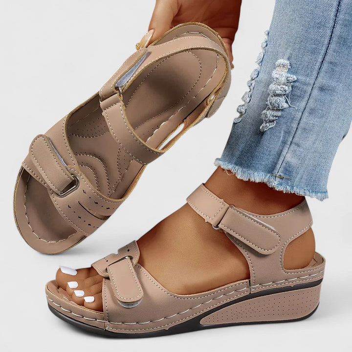 Annet - Stylish Orthopedic Sandals
