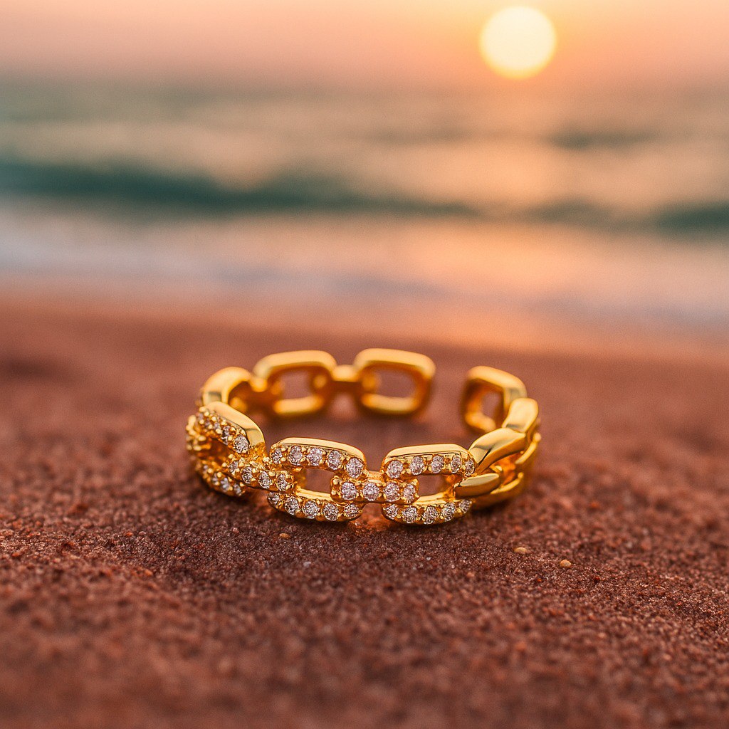 Delia | Elegant Golden Zirconia Ring