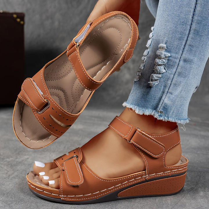 Zoë™ | Chic Modern Sandals