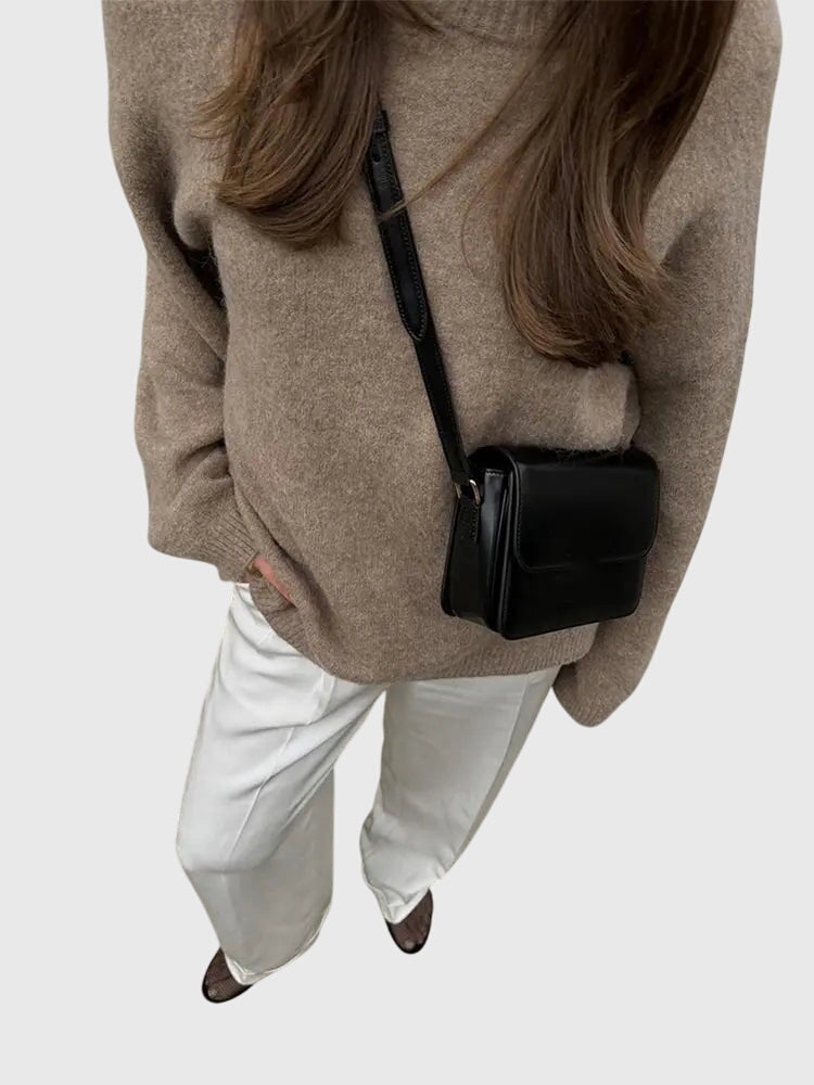Adrianna | Chic Cozy Sweater