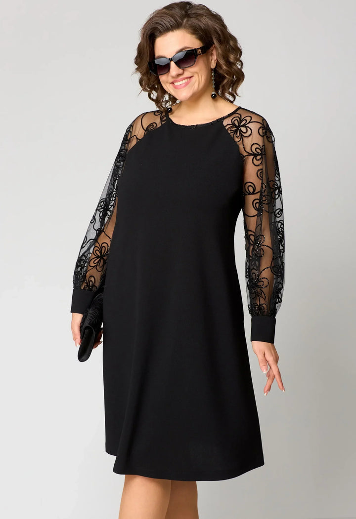 Caitlin - Graceful Lace Gown