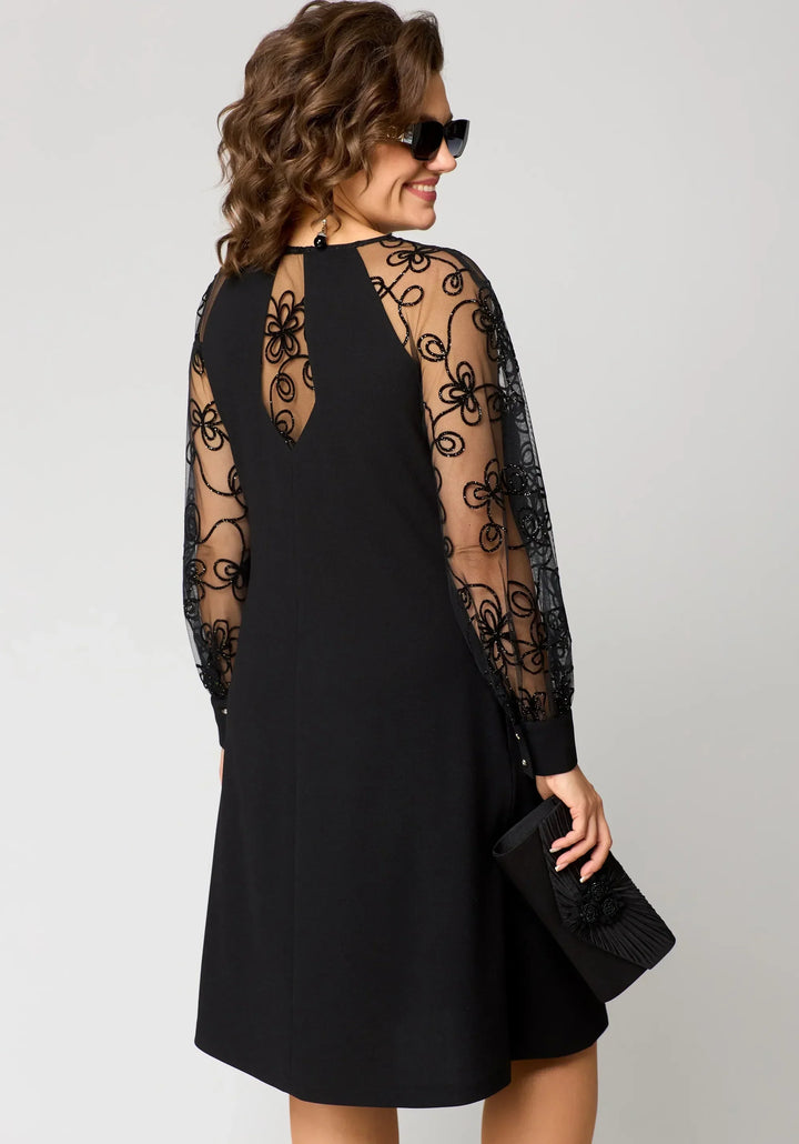 Caitlin - Graceful Lace Gown