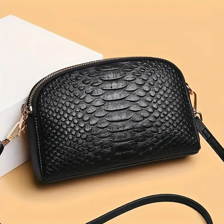 Monika's Timeless Shoulder Bag