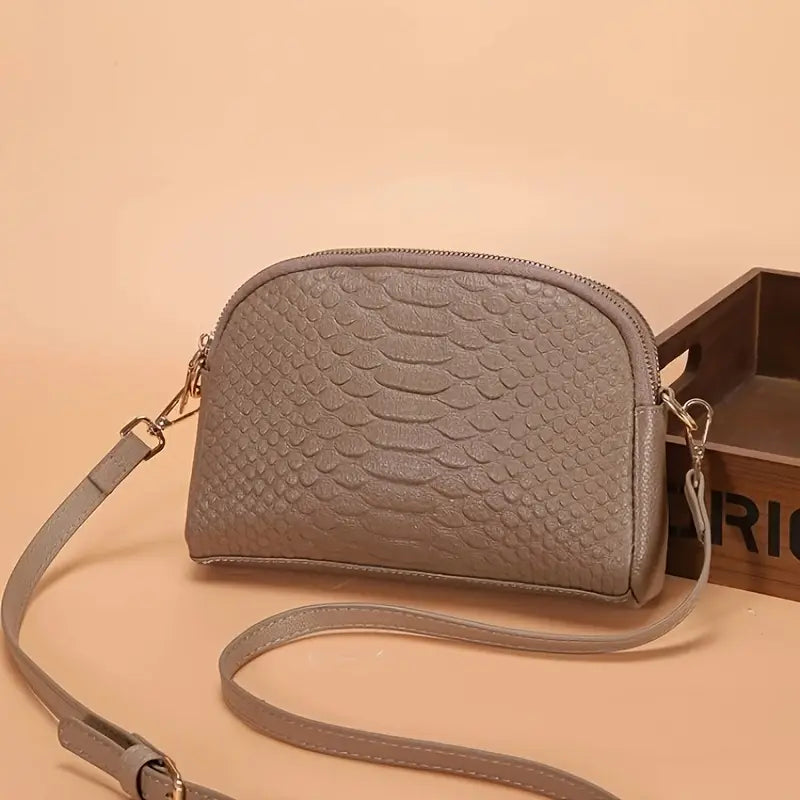 Monika's Timeless Shoulder Bag