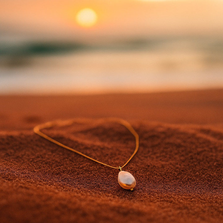 Meredith Pearl Pendant Necklace