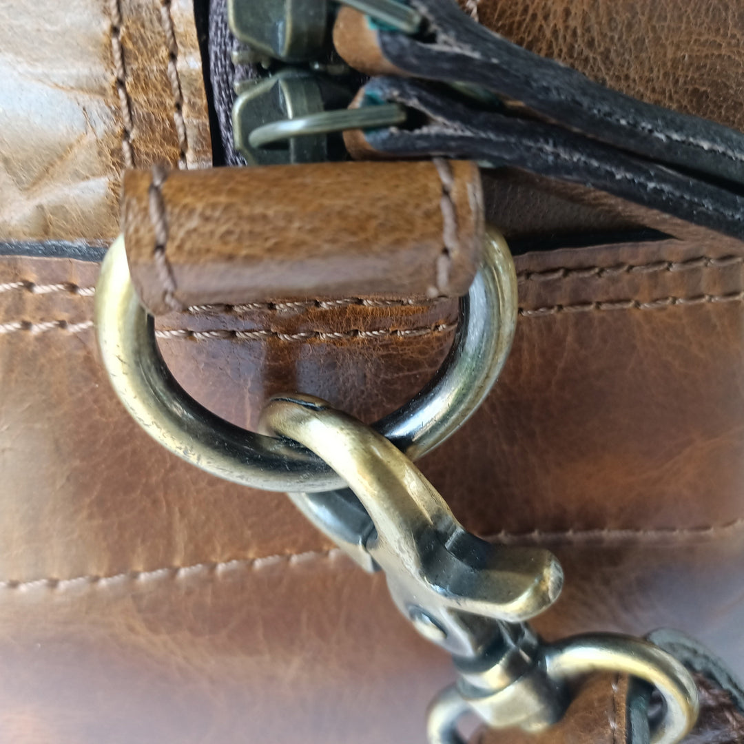 Shiny Hunter Leather Women's Mini Travel Bag
