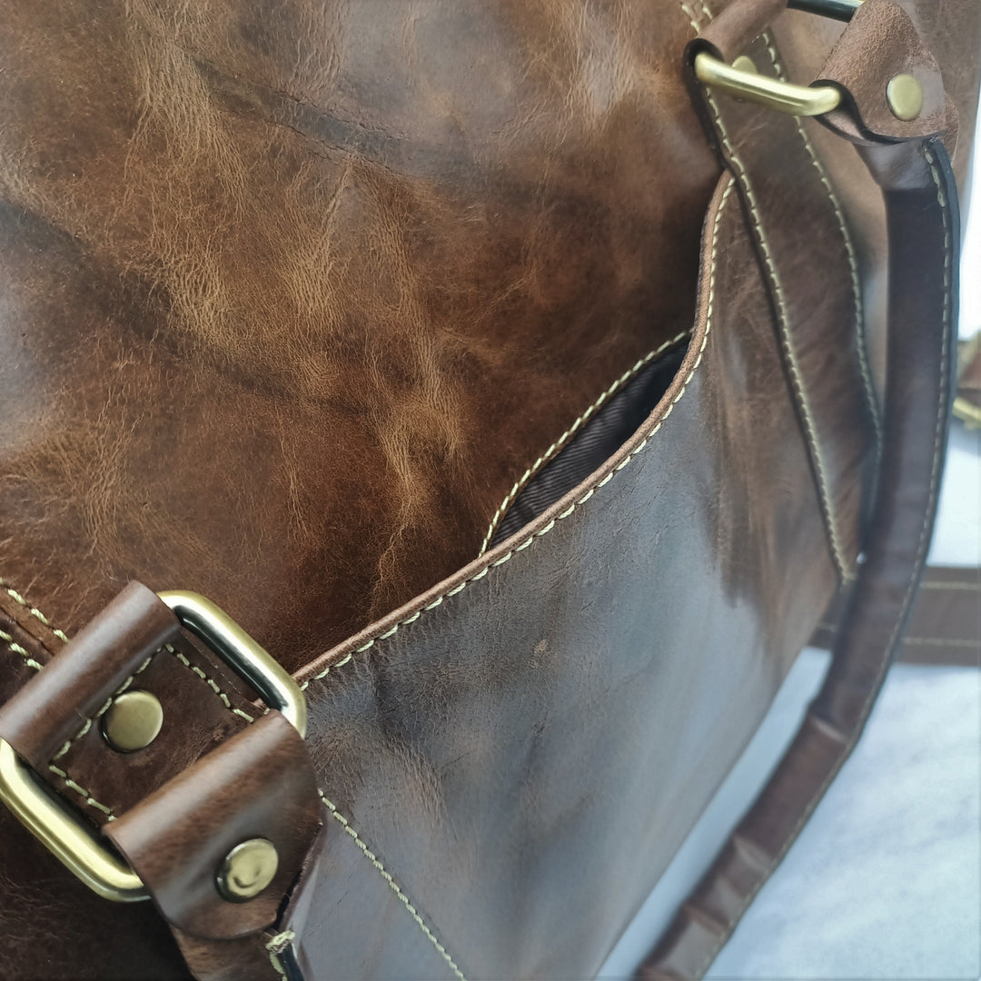 Stylish Mini Duffel Bag in Crazy Horse Leather