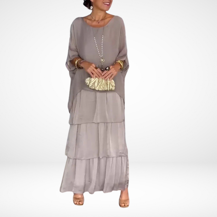 Anne - Flowing Maxi Dress with Artistic Design
