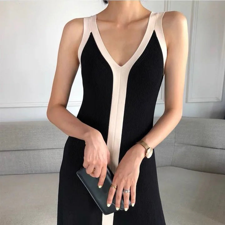 Ines | V-Neck Sleeveless Dress
