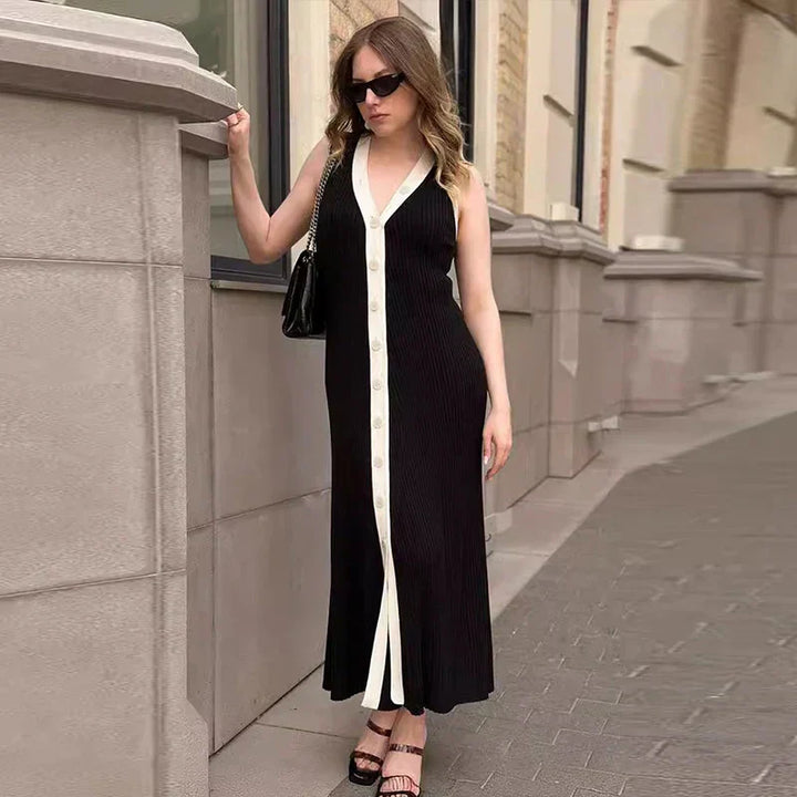 Ines | V-Neck Sleeveless Dress