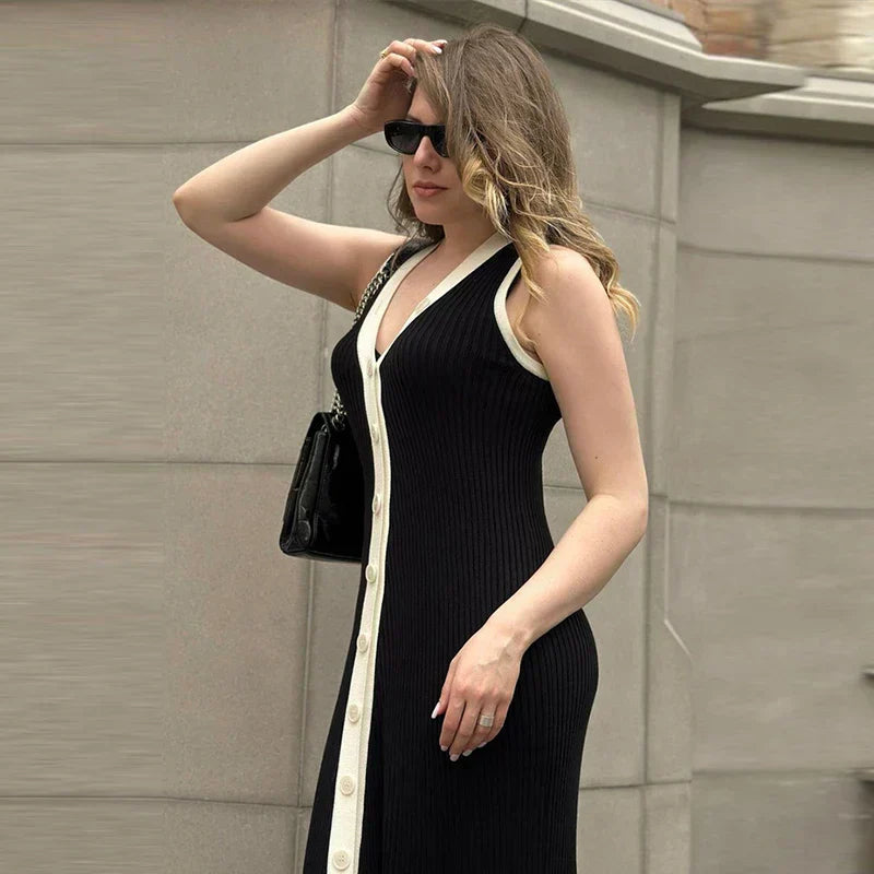 Ines | V-Neck Sleeveless Dress