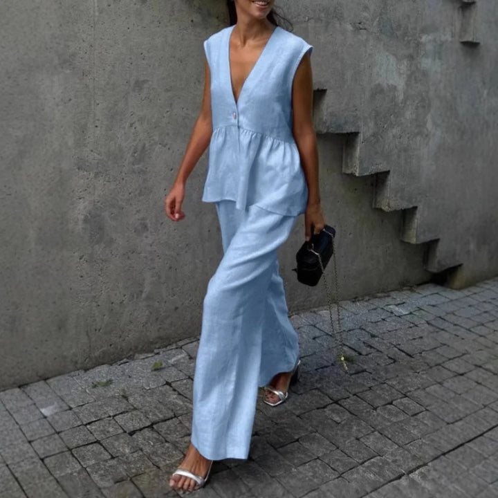 Laura™ | Graceful and Refined Outfit
