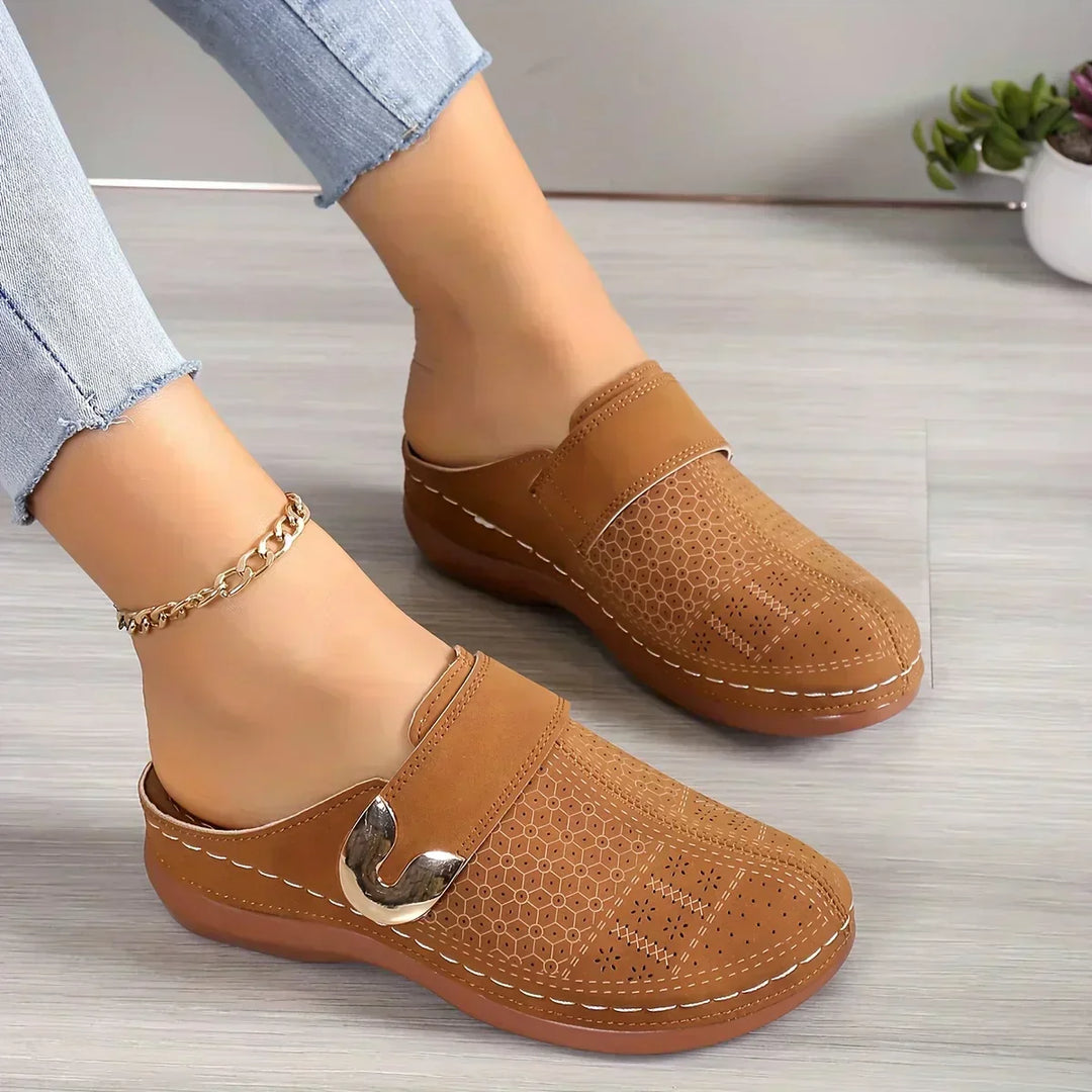 Isa™ | Stylish Wedge Design