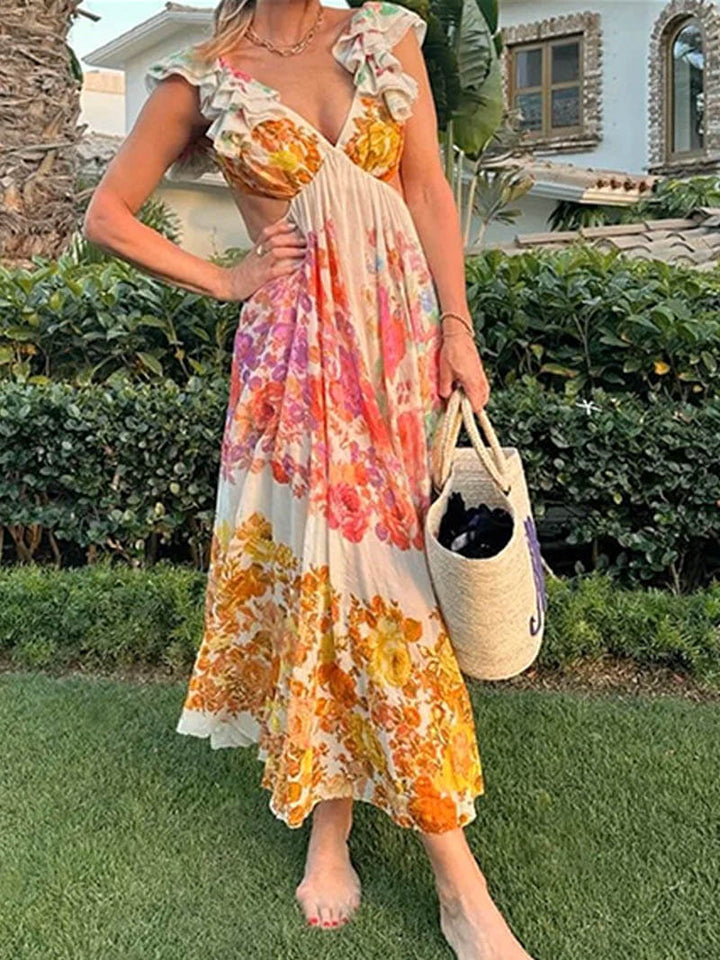Luise | V-Neck Dress Featuring an Open Back