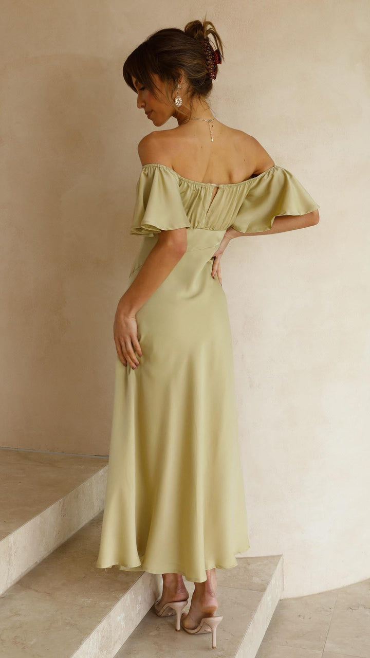 Arden | Chic Off-Shoulder Evening Dress