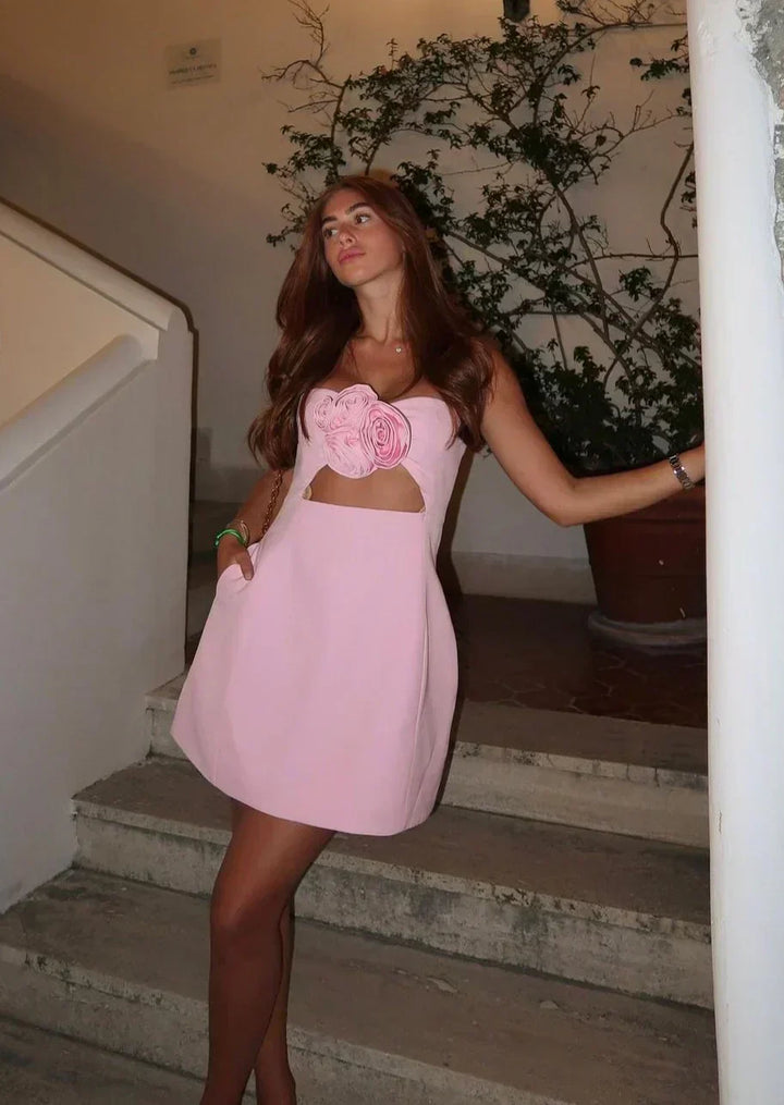 Amelina | Delicate Blush Blossom