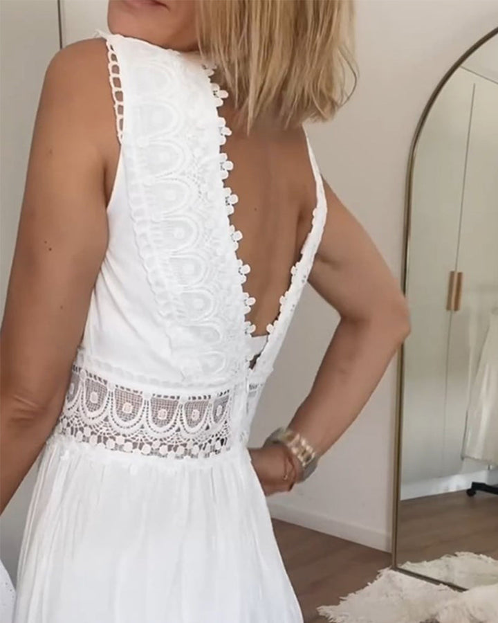 Clara | V-Neck Lace Dress