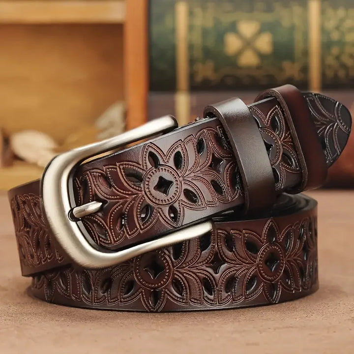 Monika's Timeless Leather Belt