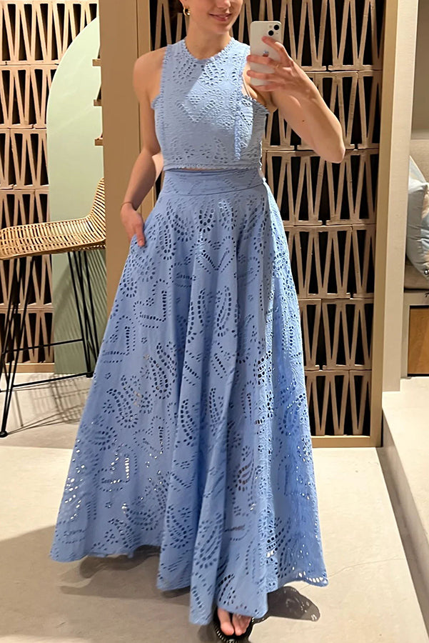 Maura™ | Chic Complete Ensemble in Exquisite Lace Design