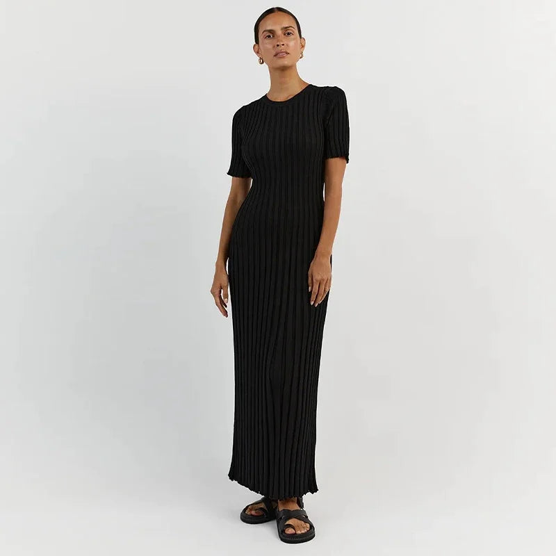Angela | Simple Knit Maxi Dress