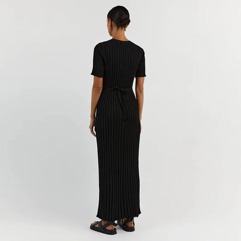 Angela | Simple Knit Maxi Dress