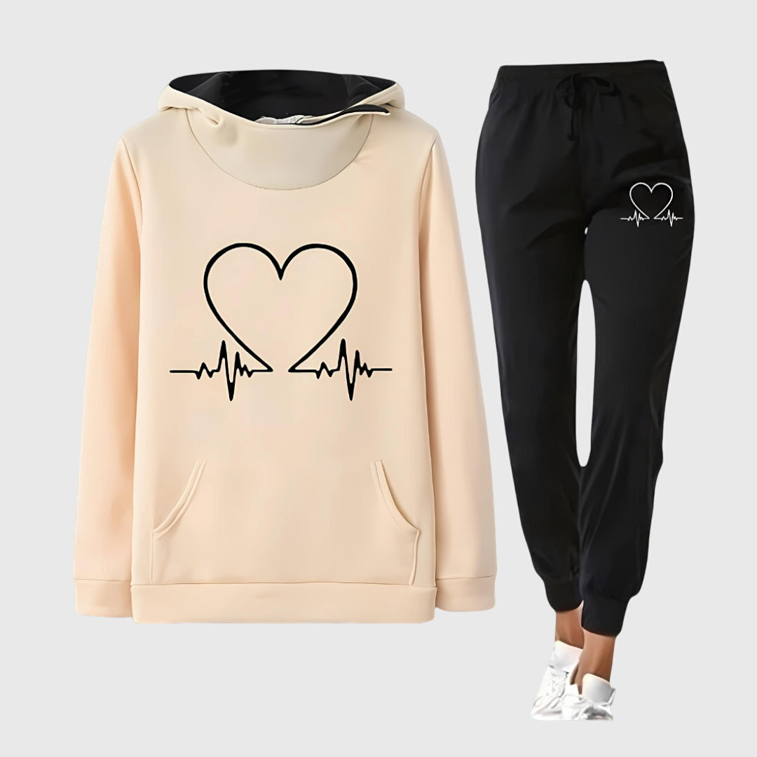 Carmen - Heartbeat Hoodie Set