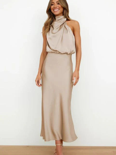 Laura | Sleeveless Dress with Stand Collar