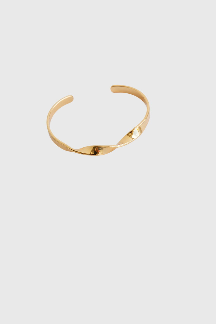 Adalyn | Elegant Gold-Plated Bracelet
