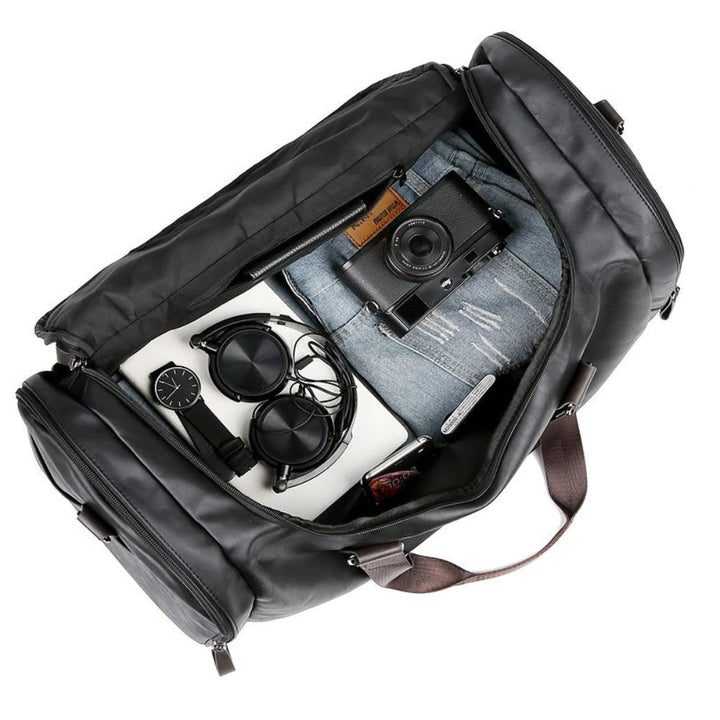 Everett Voyager Travel Bag